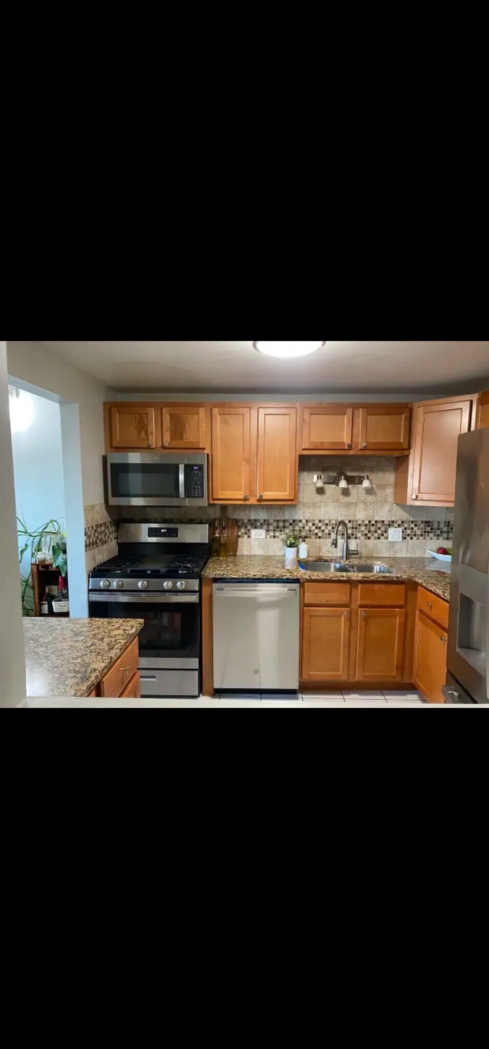 Building Photo - 1460 Fairlane Dr