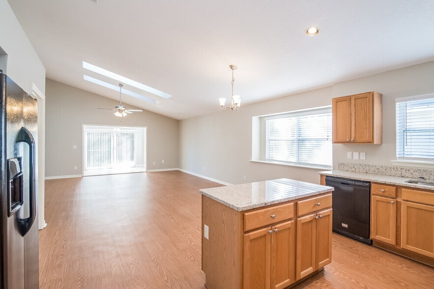 Building Photo - 172 Afton Ln