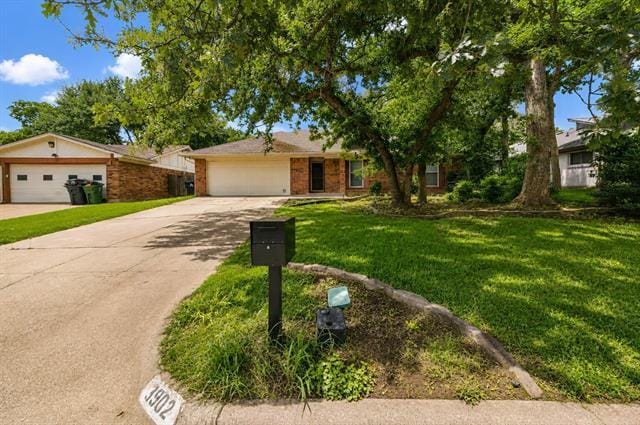 Building Photo - 3902 Helmsford Dr