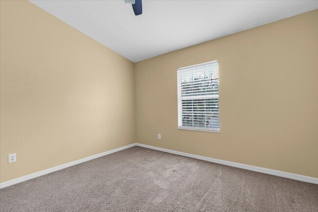Building Photo - 9624 Carlsdale Dr