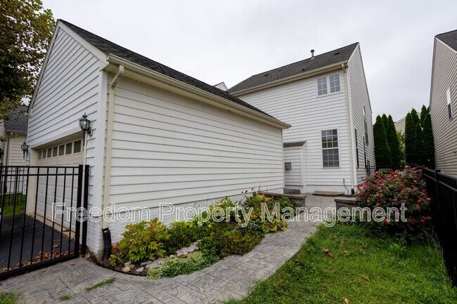 Building Photo - 6004 Abernethy Ln
