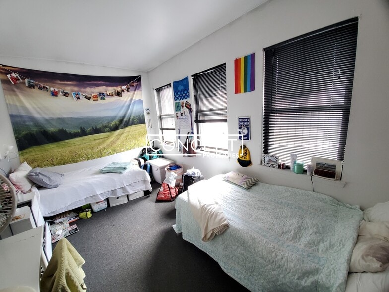 Building Photo - 774 Columbus Ave