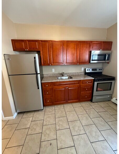 Building Photo - 61 Williams Ave