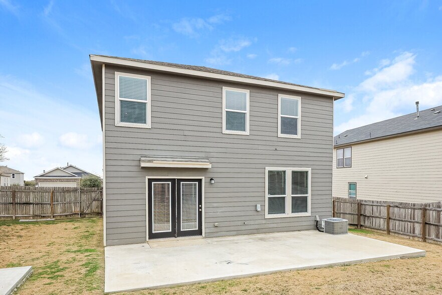 Building Photo - 14619 Jocasta Dr