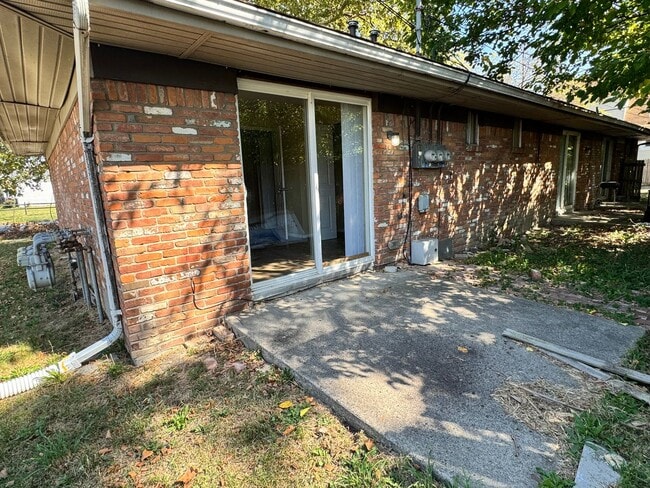 Building Photo - 77 Walbridge Ave