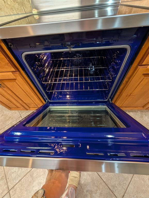 Building Photo - 111 Arrowhead Dr