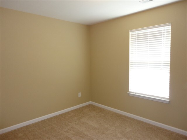 Building Photo - 220 N Fuquay Springs Avenue