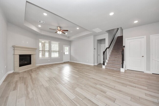 Building Photo - 196 Chestnut Meadow Dr