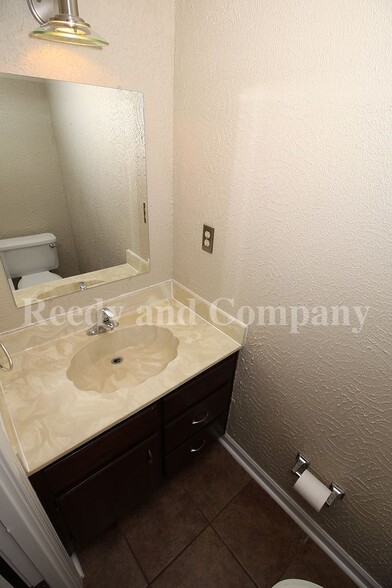 Building Photo - 3071 McVay Trail Dr