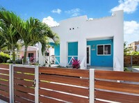 Building Photo - 3030 NW 1st Ave
