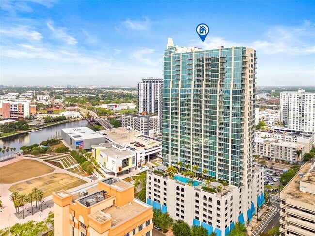 Building Photo - 777 N Ashley Dr