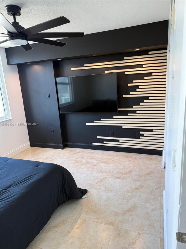 Building Photo - 31 SE 5th St