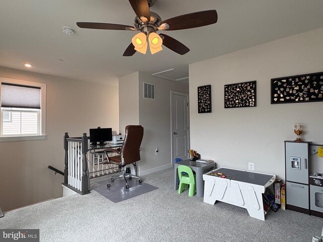 Building Photo - 7312 Mountaineer Dr