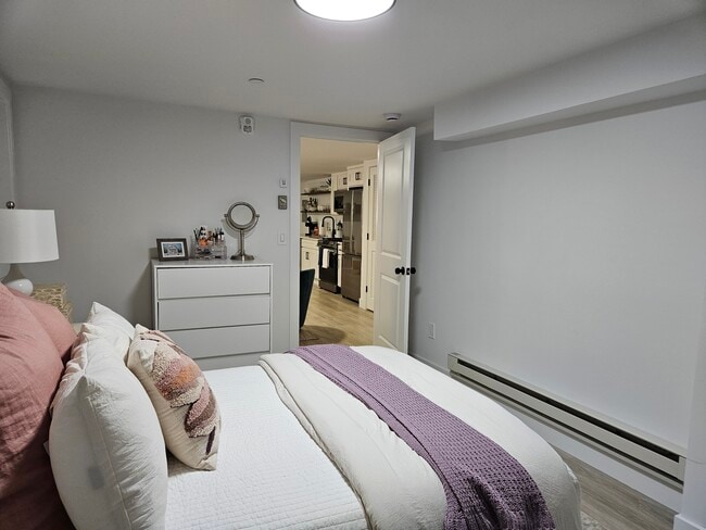 Building Photo - 90 Shrewsbury Ave