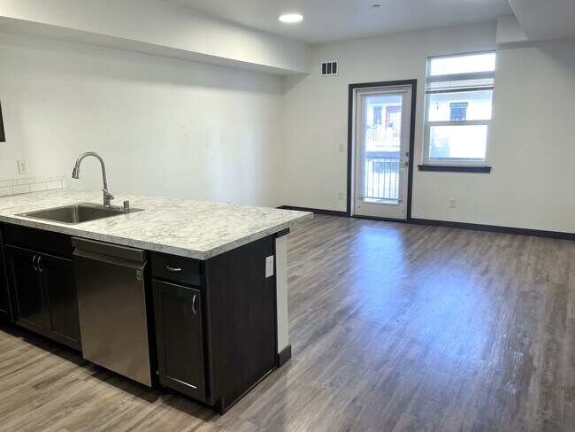 Building Photo - 1513 E Street