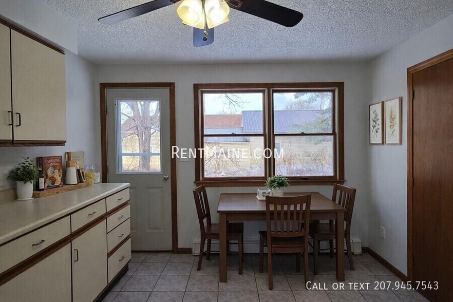 Building Photo - 2 Hartley St