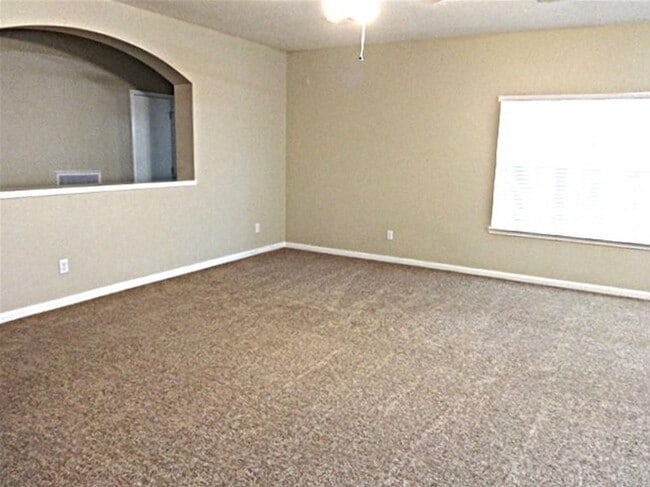 Building Photo - 21706 Oakbridge Park Ln
