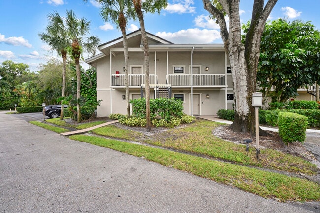 Building Photo - 11863 Wimbledon Cir