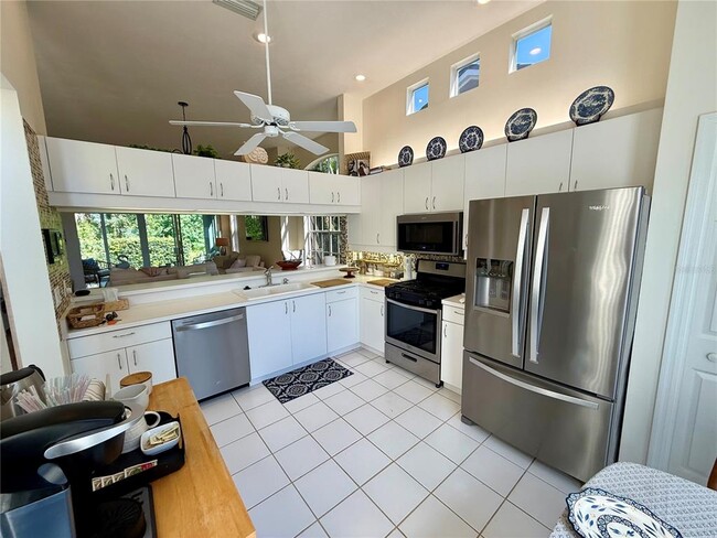 Building Photo - 7628 Whitebridge Glen