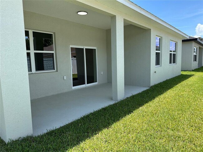 Building Photo - 4778 SE 25th Loop