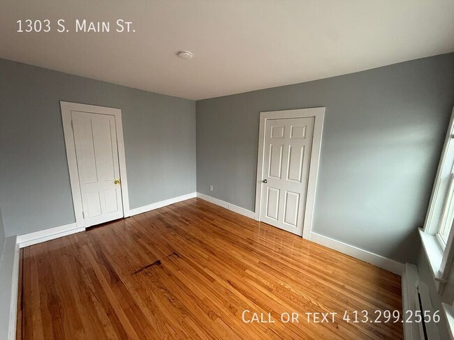 Building Photo - 1303 S Main St