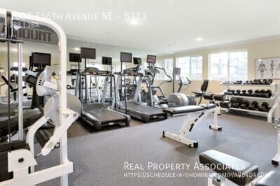 Building Photo - 1007 156th Ave NE