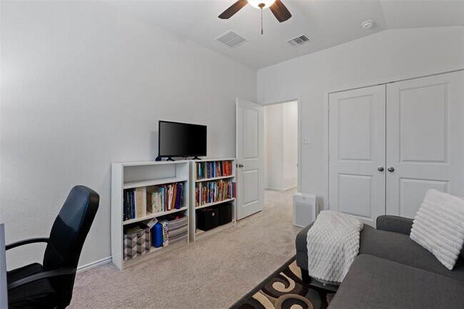 Building Photo - 3600 Carinaro Lp