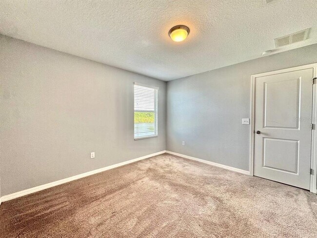 Building Photo - 6533 Trent Creek Dr