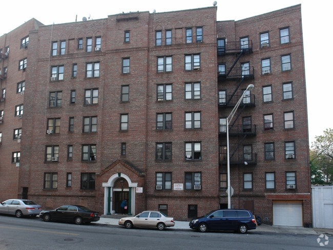 Building Photo - 14 Caryl Ave