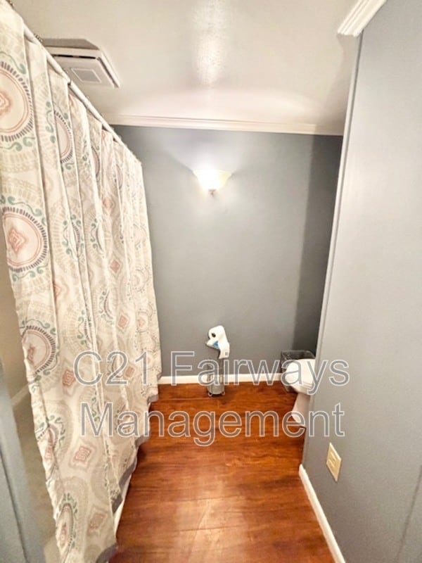 Building Photo - 217 N Lincoln Ave