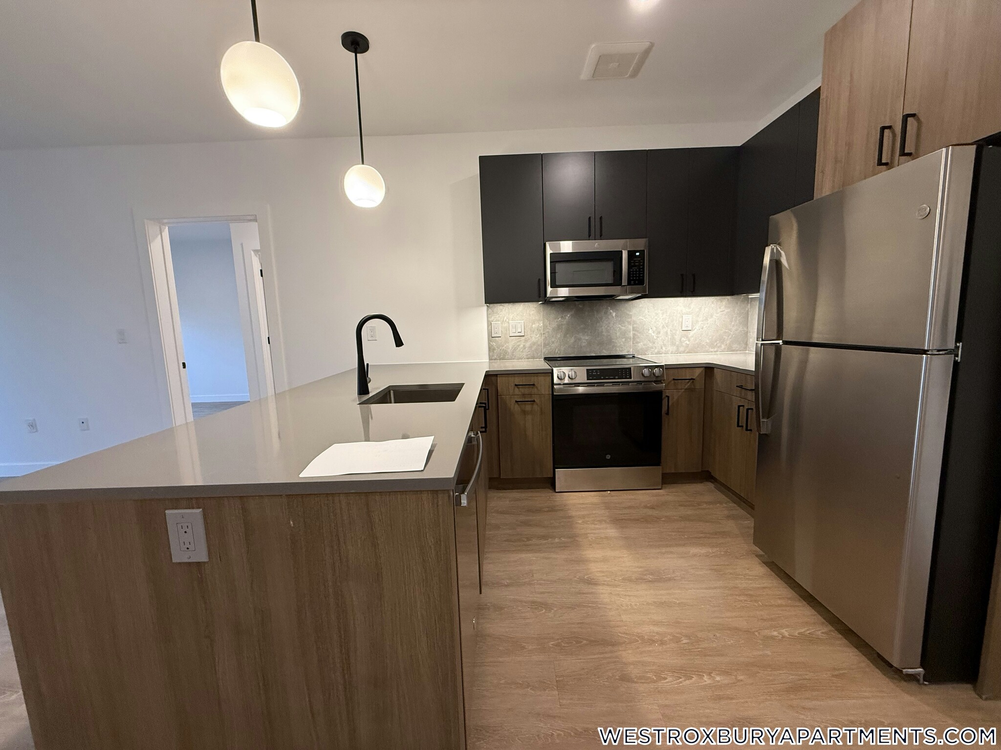 Building Photo - 199 Gardner St