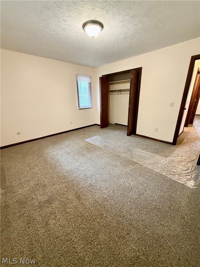 Building Photo - 6218 Island Dr NW