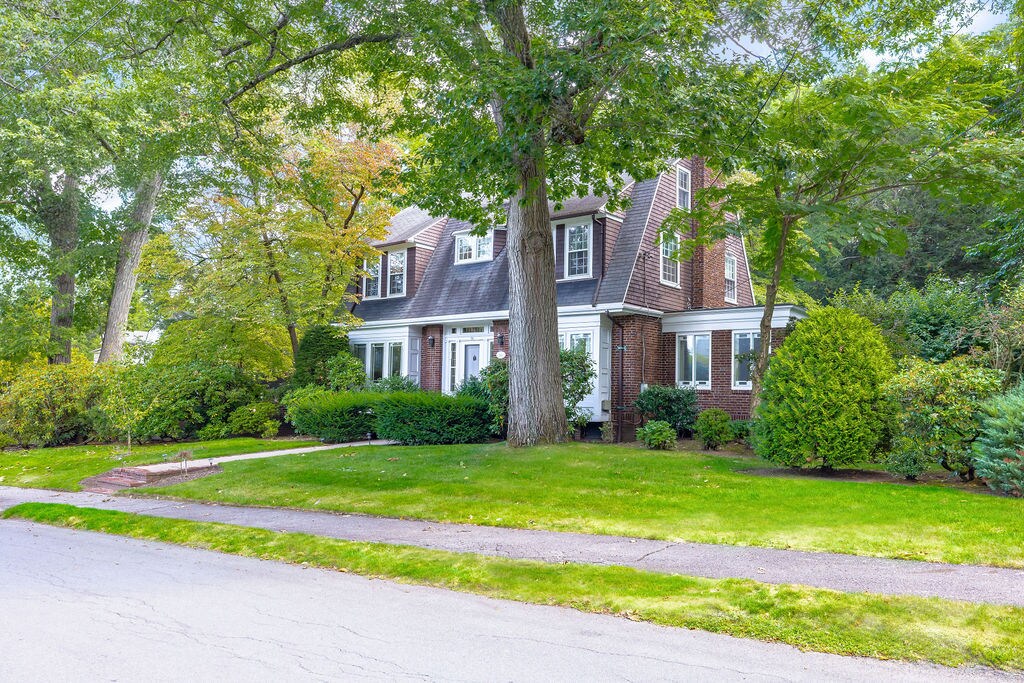 Building Photo - 30 Cheswick Rd
