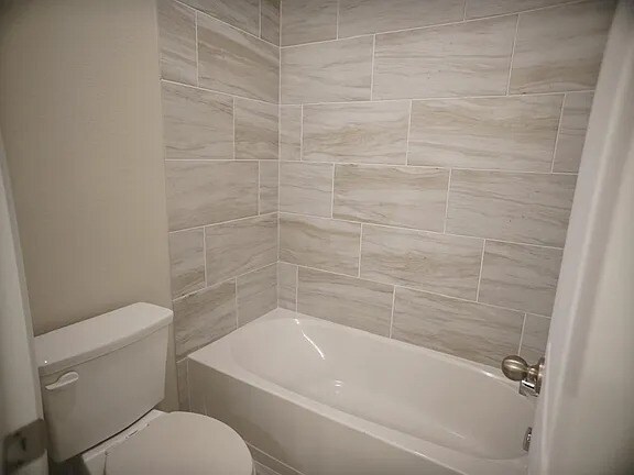 Building Photo - 3921 River Rock Ave