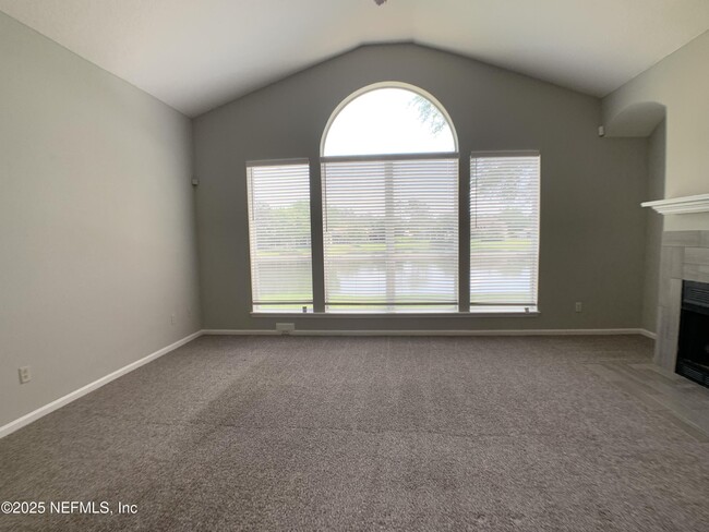 Building Photo - 1213 Harbour Town Dr