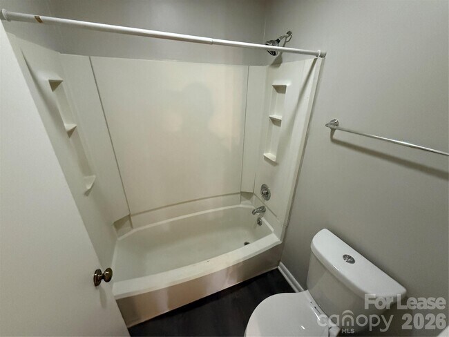 Building Photo - 4617 Sharon Chase Dr