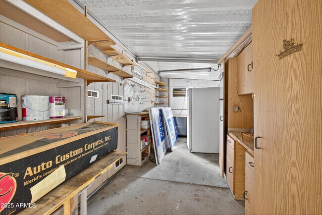 Building Photo - 5807 E Leonora St