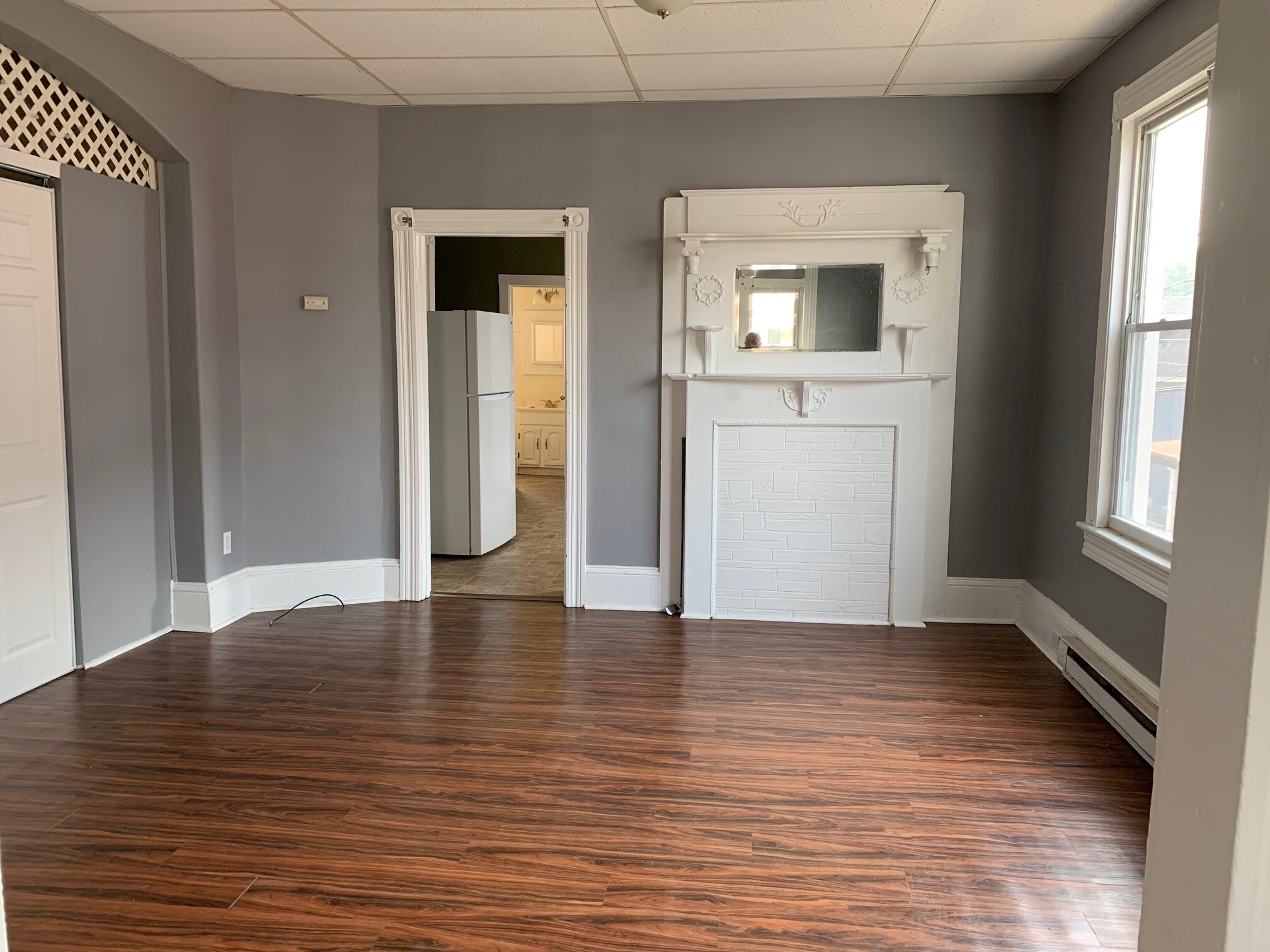 living room - 41 N 8th St