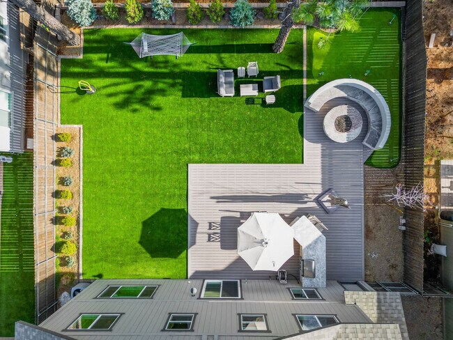Building Photo - 2841 W Alamo Dr