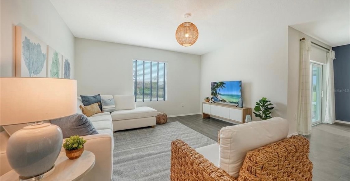 Building Photo - 4425 Boxelder Ave