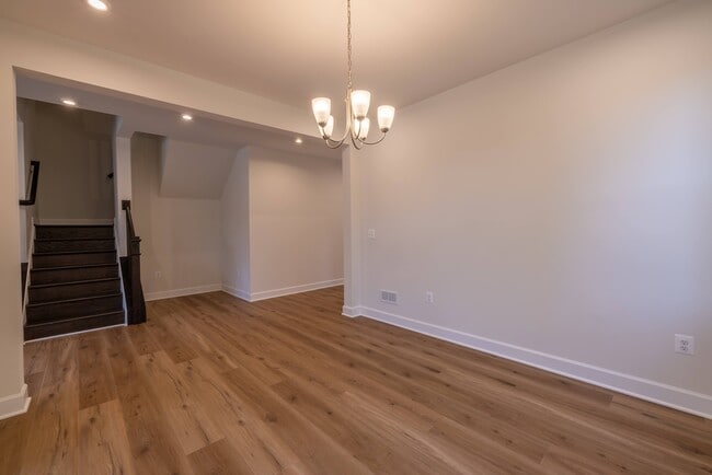 Building Photo - 11541 Chapman Ml Dr