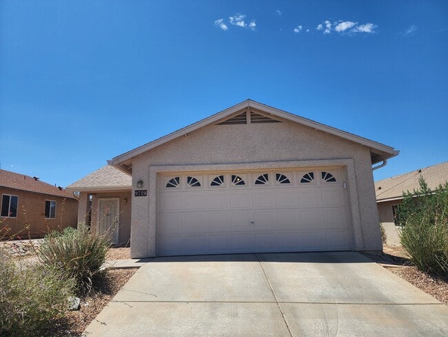 Primary Photo - 9728 E Vendela St