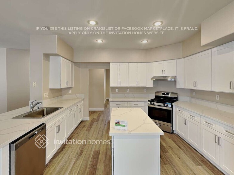 Building Photo - 503 Sierra Peak Ct