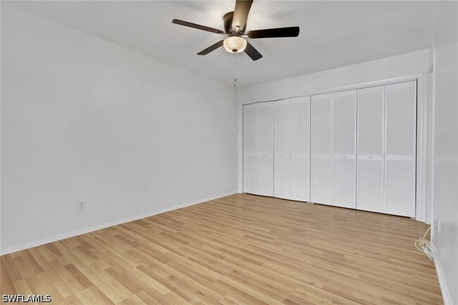 Building Photo - 3615 Boca Ciega Dr