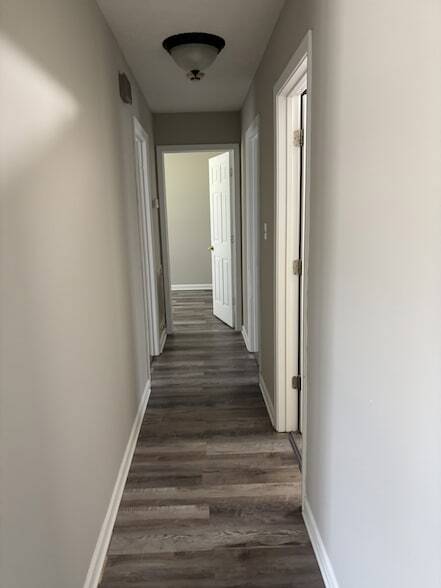 Building Photo - 641 Artic Ave