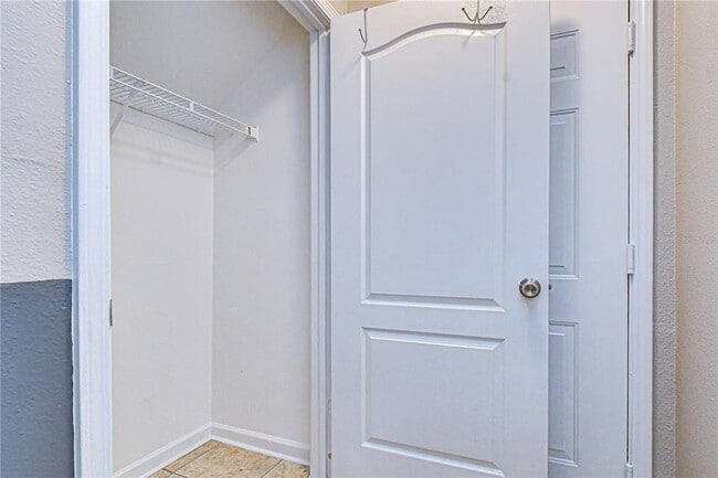 Building Photo - 17942 Villa Creek Dr