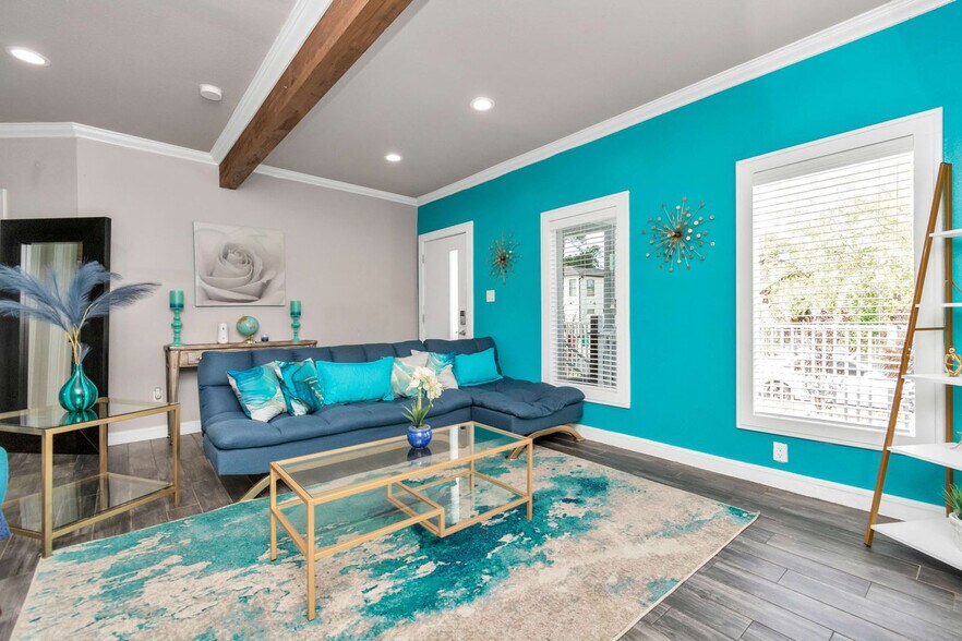 Building Photo - 2615 Arbor St