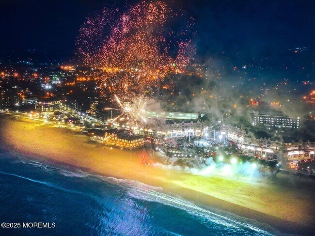 Building Photo - 15 Morris Ave