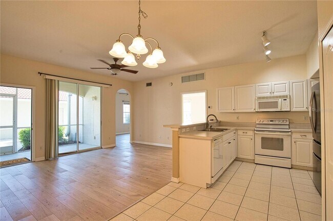 Building Photo - 3103 L Pavia Blvd
