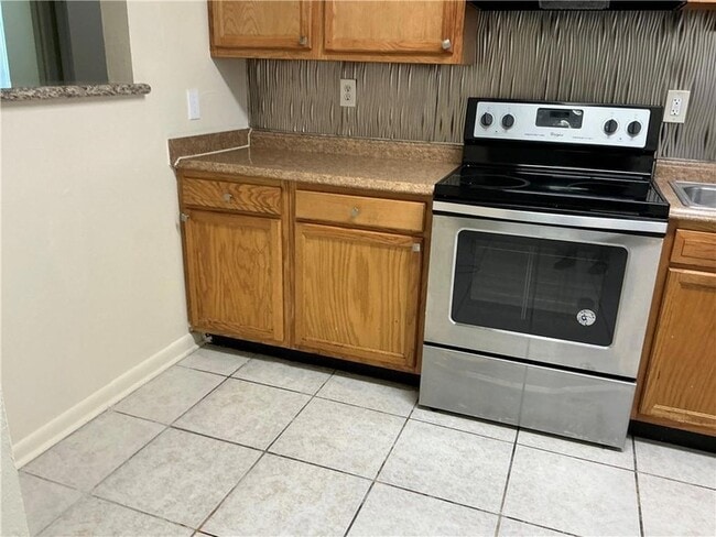 Building Photo - 4108 Roneagle Way #C C